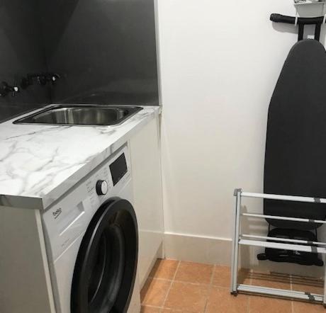 Sunrise Luxury Apartments Форстер Экстерьер фото